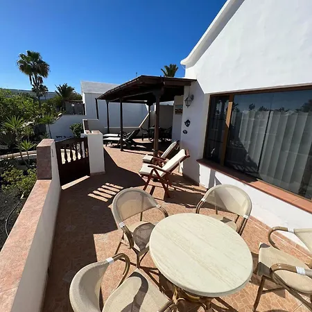 Semesterbostad Casa Pedro Costa Teguise